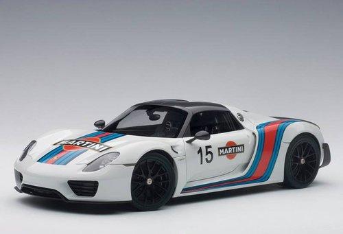 AutoArt 1/18 Porsche 918 Spyder Wiessach package